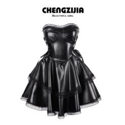 vay cosplay little devil mau den huyen bi